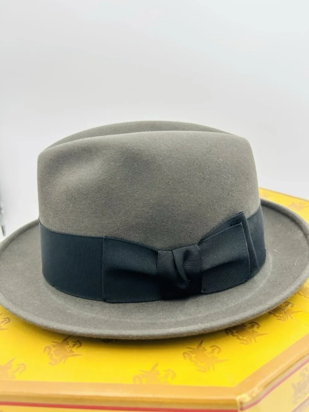 Vintage KNOX New York Fedora Hat Grey Sz 7 1/4 Long Oval Fur Felt Superfine NEW